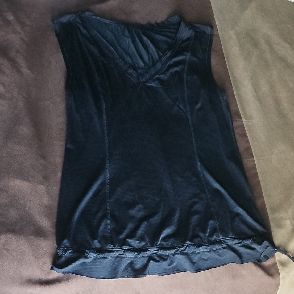 Lululemon Athletica Tank Tops - Lavender, Gray, and Black - Picture 7 of 12